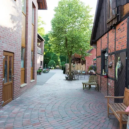 Landhuus Laurenz Hotel *